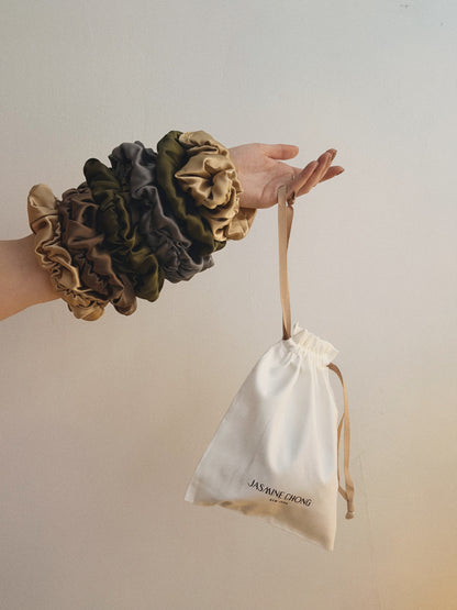 Mallow Scrunchie in Silk Charmeuse