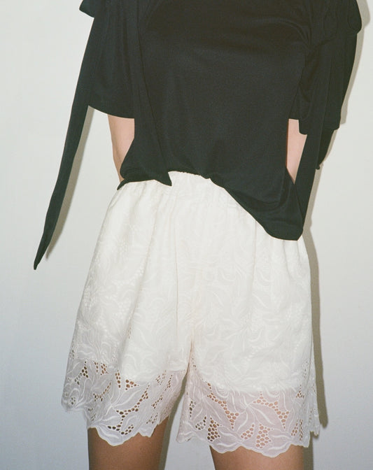 Amine Shorts in Freesia Broderie Anglaise