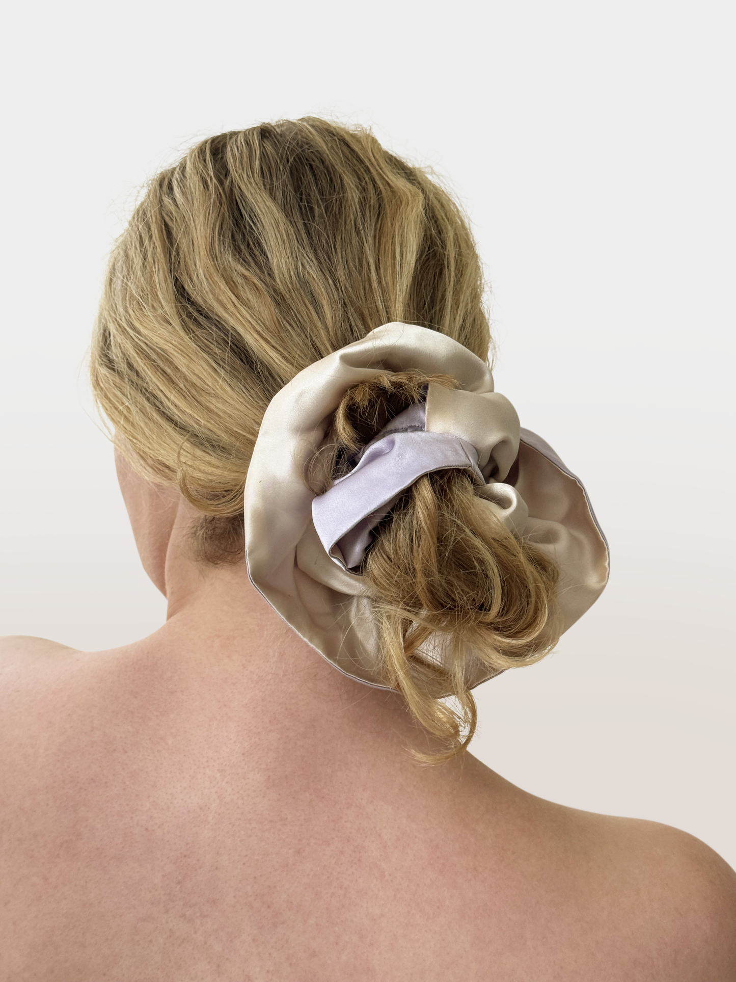 anemone scrunchie, champagne and lavender
