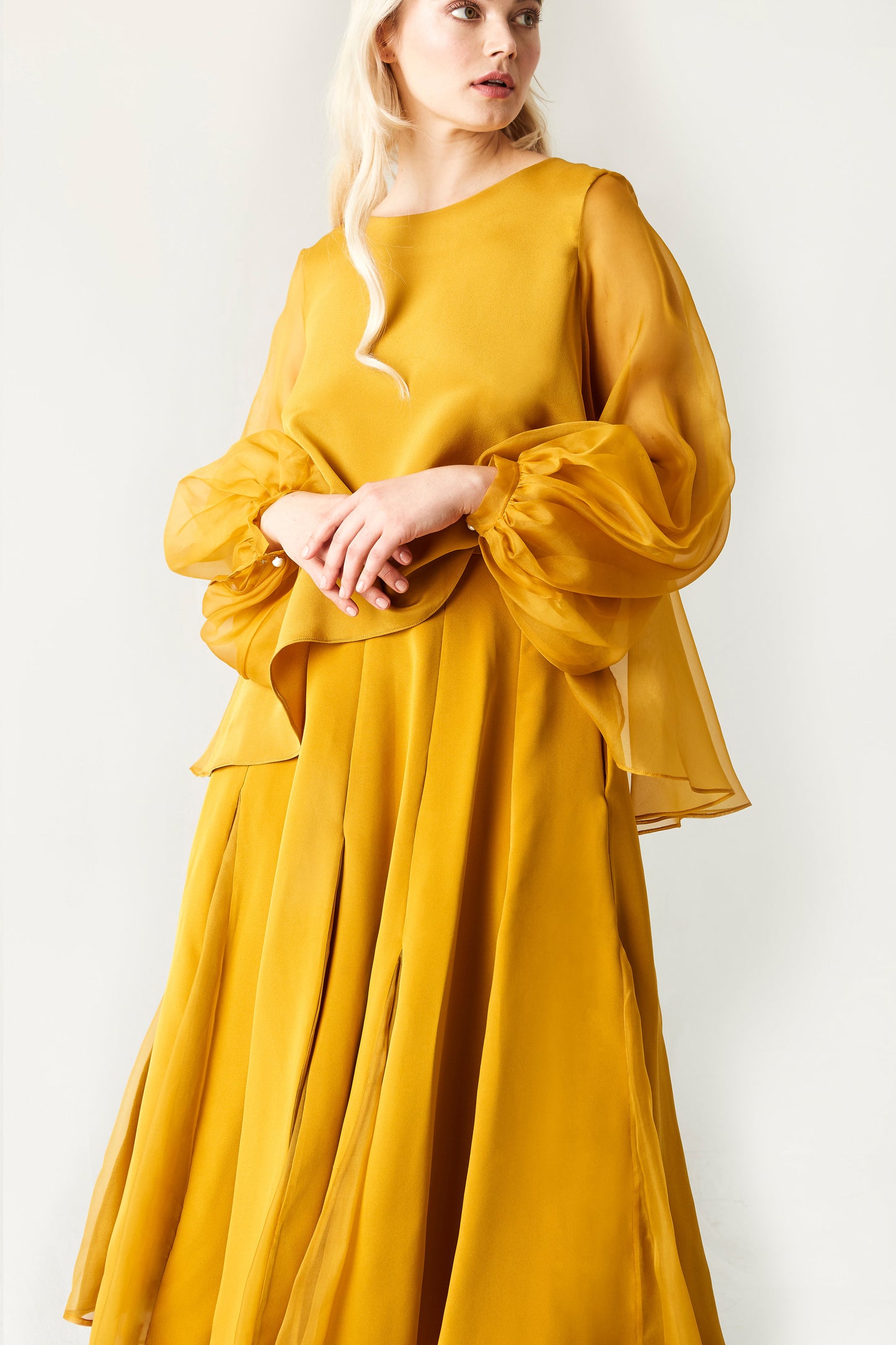 Designer blouse for women in silk organza 